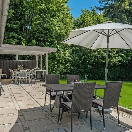 3 Bedroom Amazing In Hornbæk