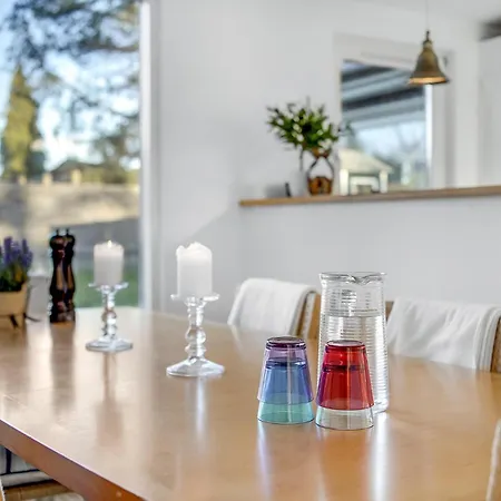 Feriehus 3 Bedroom Amazing In