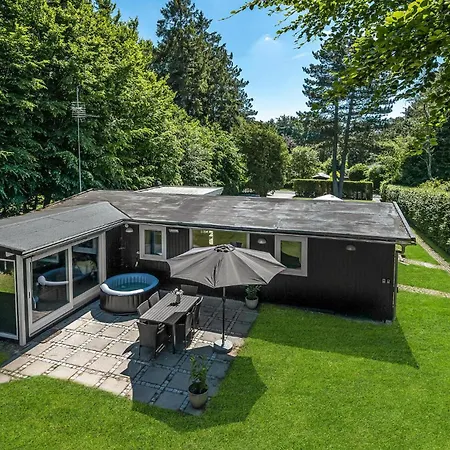 3 Bedroom Amazing In Feriehus
